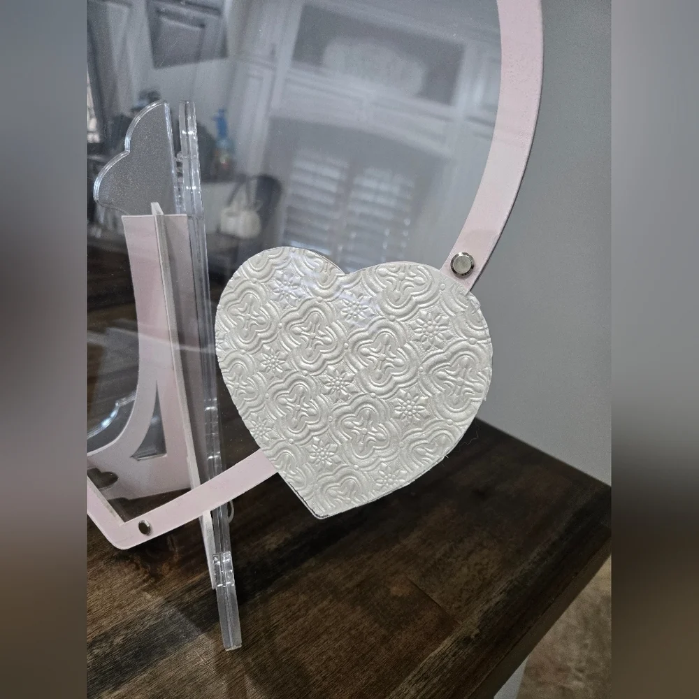 Large Heart-Shaped Pink and Pearl Guest Sign In
